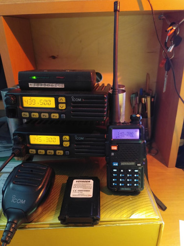 Продам комплект Репитер ICOM-F111. 140211. 400Sметр